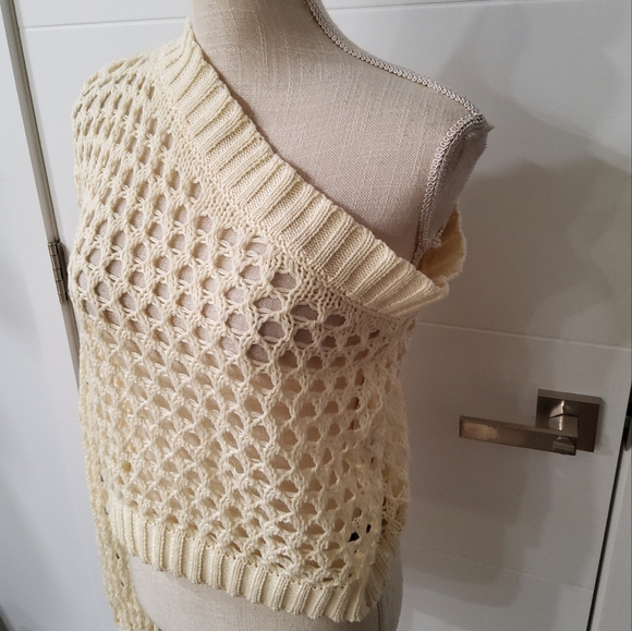 Maeve by the One-Shoulder Crochet Knit Sweater One Size - Picture 10 of 13